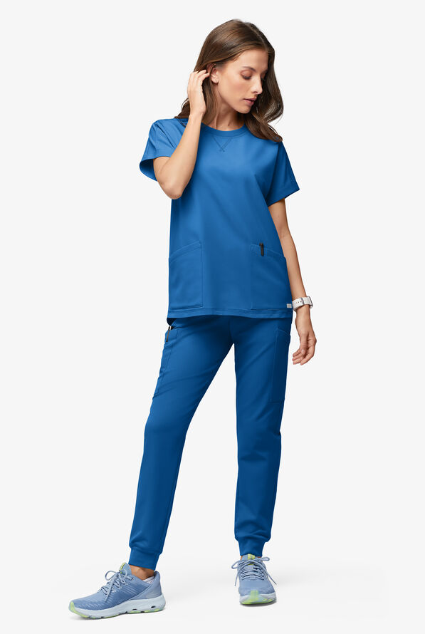 Blusa médica ReSurge con cuello redondeado y mangas dolmán para mujer - Royal - 4