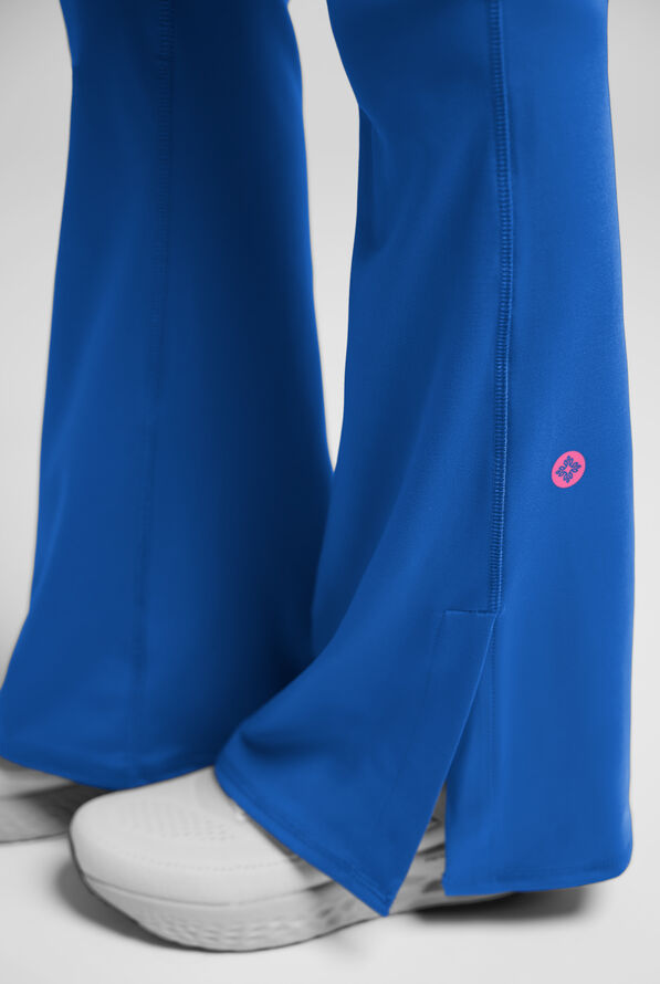Pantal&oacute;n m&eacute;dico Med Couture Amp Knit STRETCH estilo yoga con piernas acampanadas y 5 bolsillos para mujer - Royal - 9