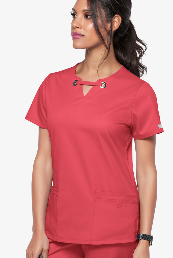 Blusa m&eacute;dica UA Butter-Soft STRETCH con ojales y 4 bolsillos para mujer - Coral Spice - 2