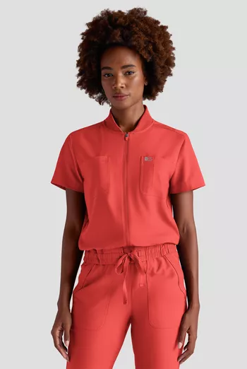 Easy STRETCH Nika Women's 3-Pocket Zip Front Short Sleeve Jacket Easy STRETCH Nika Women's 3-Pocket Zip Front Short Sleeve Jacket