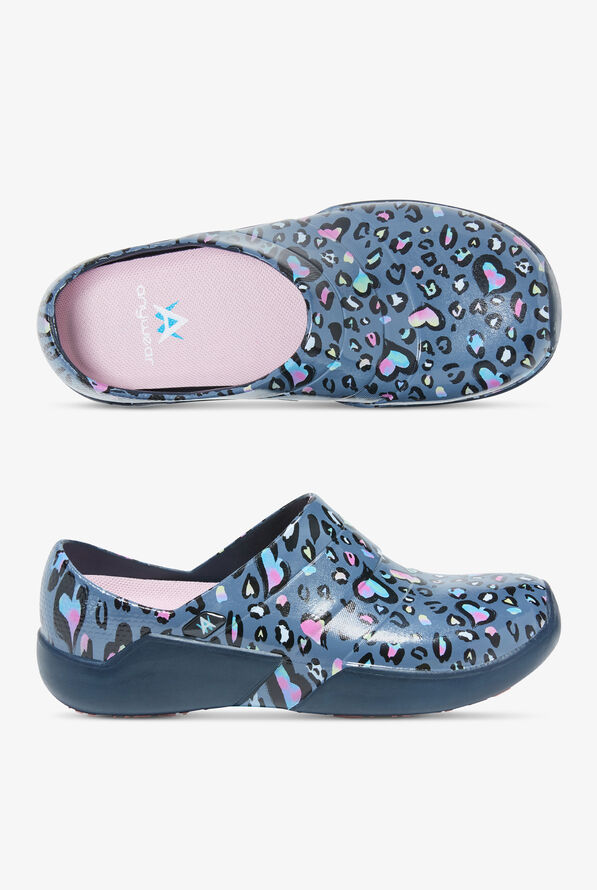 anywear journey nursing shoes