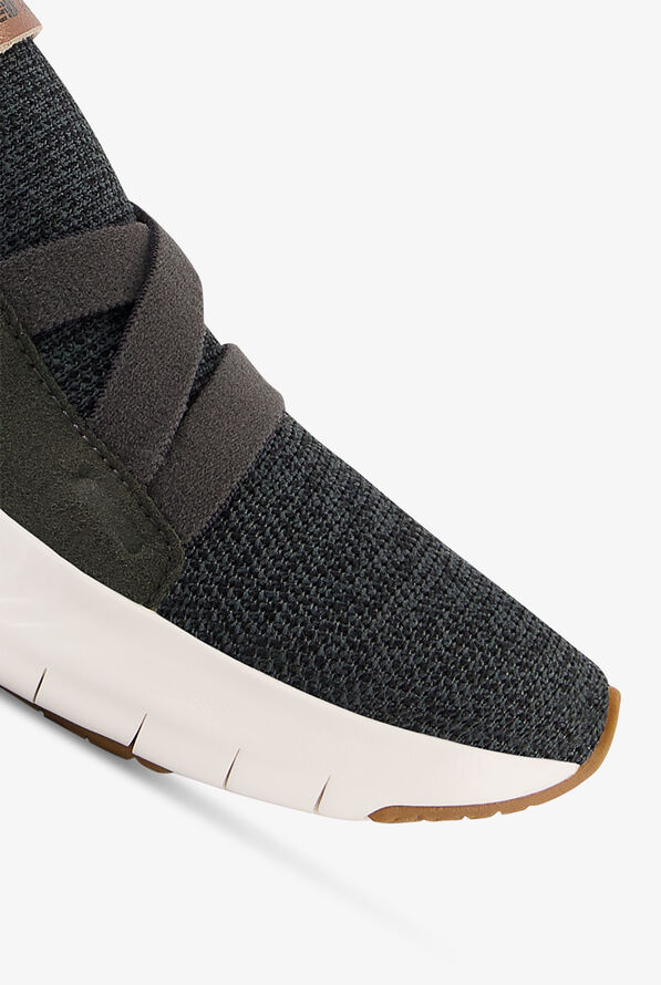 New Balance Women's DynaSoft Beaya Blacktop/Copper Metallic Atheltic