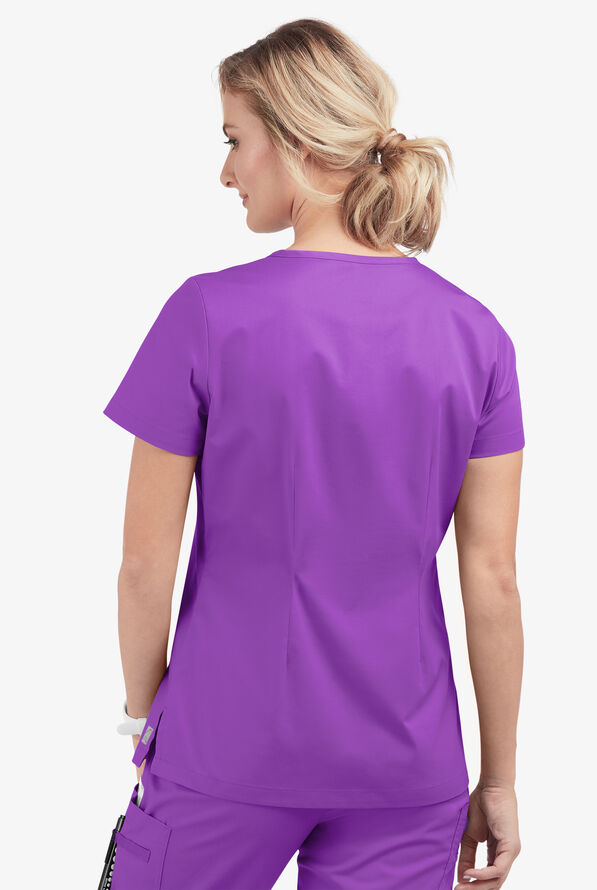 Blusa m&eacute;dica Butter-Soft STRETCH con cuello en V y 2 bolsillos para mujer - Wild Plum - 4
