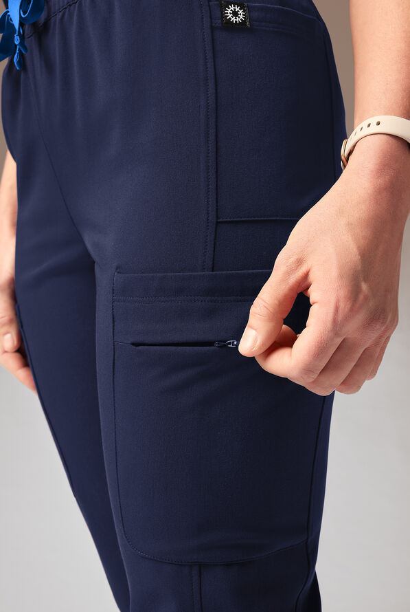Pantalón médico Hypothesis Cache estilo jogger con 6 bolsillos para mujer - Navy - 6