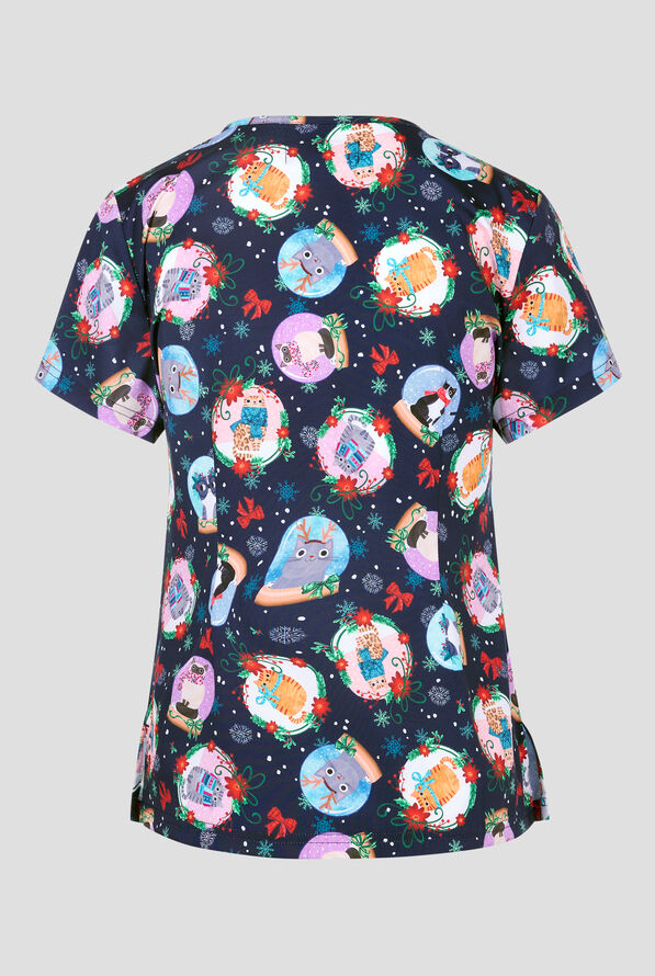 Blusa médica estampada koi Basics Holiday Cats STRETCH con cuello en V y 2 bolsillos para mujer - null - 2