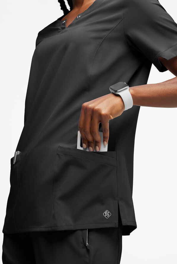 Blusa m&eacute;dica Easy STRETCH Amber con cuello con muesca y 4 bolsillos para mujer - Onyx Black - 2