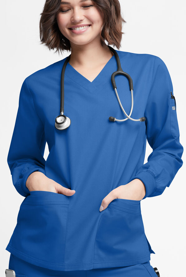 Blusa médica manga larga Butter-Soft Originals con cuello en V curvo y 7 bolsillos para mujer - Royal - 2