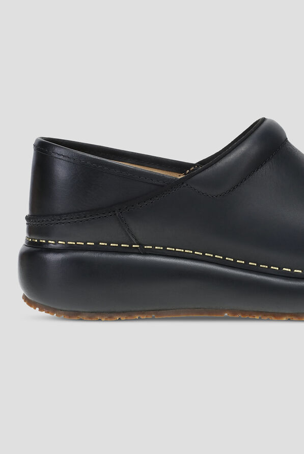 Dansko Women's Platform Pro Cloud Slip-Resistant Black Burnished Nubuck Clogs - Black - 4