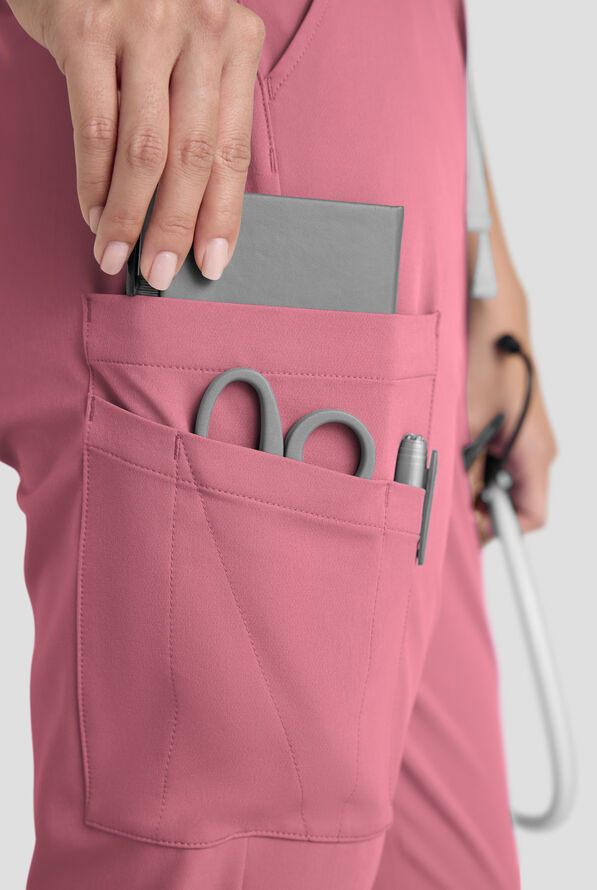 Pantal&oacute;n m&eacute;dico ReSurge Topaz con cord&oacute;n ajustable y 11 bolsillos para mujer - Tea Rose - 3
