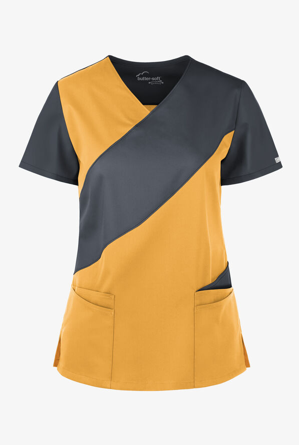 Blusa m&eacute;dica UA Butter-Soft STRETCH asim&eacute;trica con 5 bolsillos para mujer - Apricot Sunset/Pewter - 1