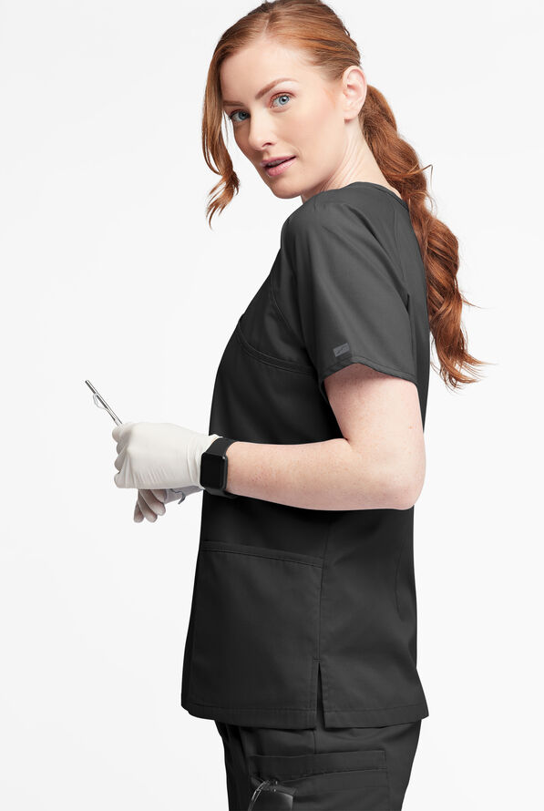 Blusa m&eacute;dica Butter-Soft Originals estilo cruzado con mangas ragl&aacute;n y 3 bolsillos para mujer - Black - 3