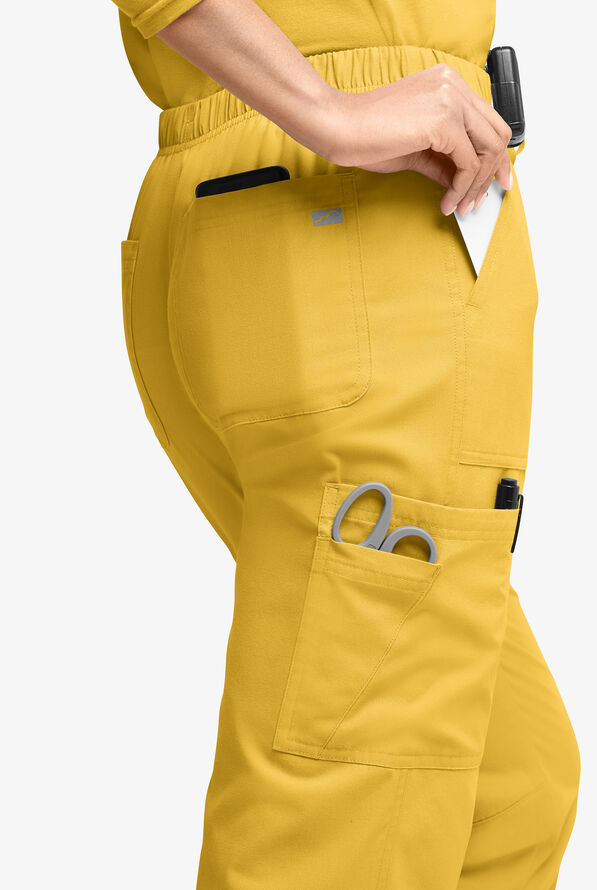 Pantalón médico Butter-Soft Originals de tiro medio estilo cargo con piernas rectas y 7 bolsillos para mujer - Warm Sun - 2