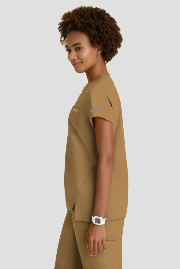 Blusa m&eacute;dica Skechers by Barco MotionTech Trek STRETCH con cuello redondo con cremallera y 2 bolsillos para mujer - Duffle - 3