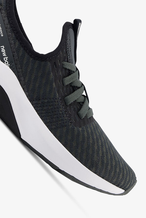 New Balance Women's Dynasoft Nergize Sport V2 Black/White Athletic Lace Up Nursing Shoes - null - 3