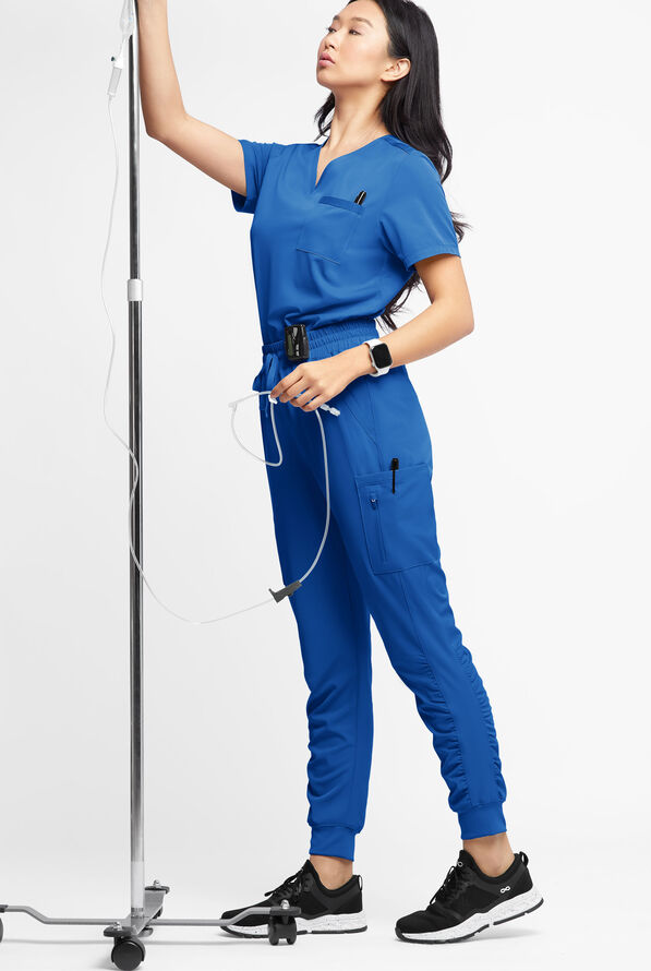 Blusa médica WhisperLite Zora Stretch con cuello en V y 2 bolsillos para mujer - Royal - 3