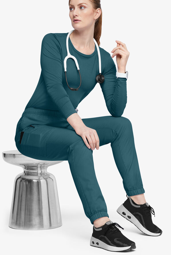 Strictly Scrubs Women's 7-Pocket Tapered Jogger Cargo Scrub Pants - Caribbean Blue - 4