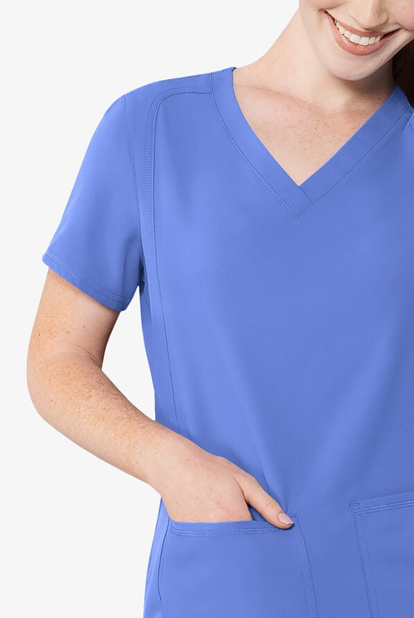 Blusa m&eacute;dica Med Couture Insight con cuello en V y 4 bolsillos para mujer - Ceil Blue - 3