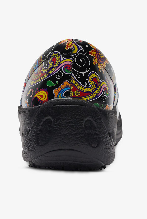 laforst nursing shoes