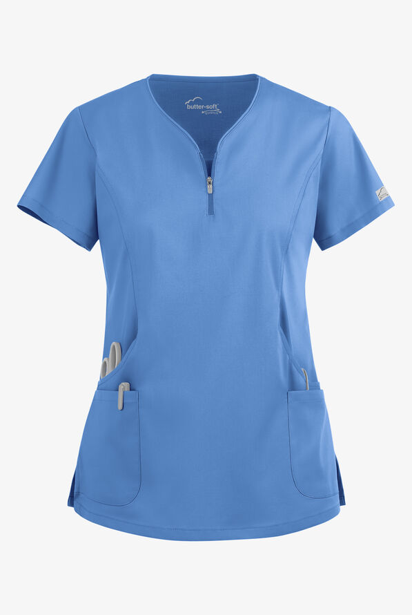 Blusa m&eacute;dica UA Butter-Soft STRETCH con cremallera en el cuello curvo y 4 bolsillos para mujer - Ceil Blue - 1