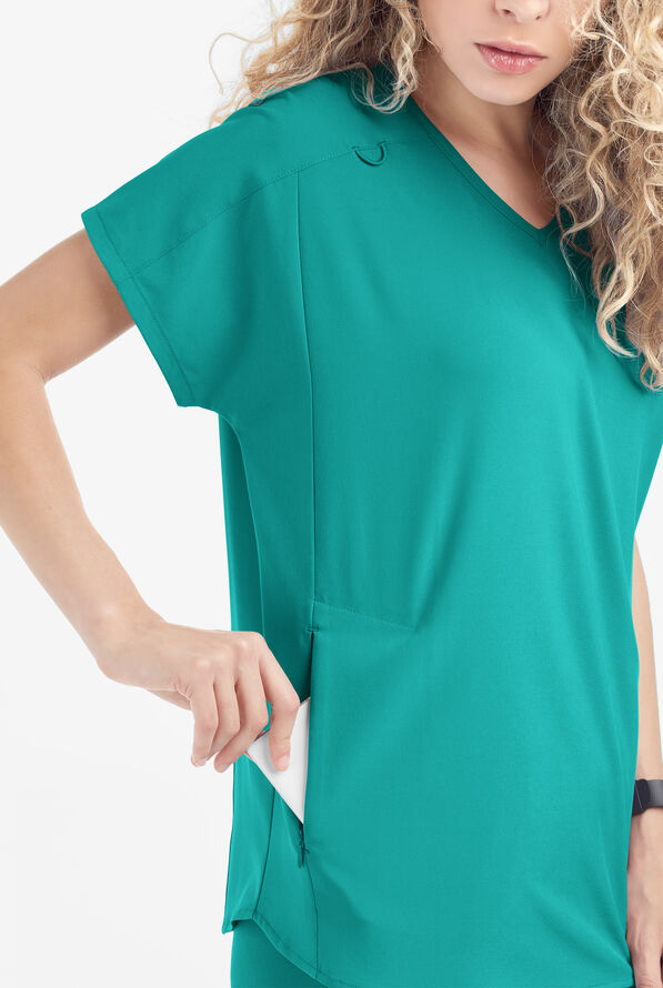 Easy STRETCH Sierra Women's Oversized 2 Pocket V-Neck Scrub Top - Spring Emerald - 4