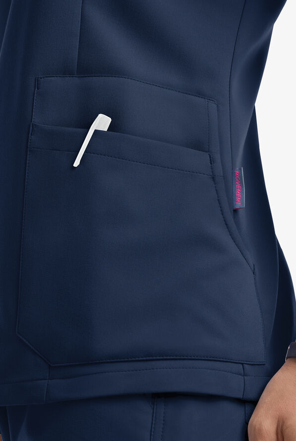 Blusa m&eacute;dica MOVEMENT by Butter-Soft Antares STRETCH con cuello en V y 6 bolsillos para mujer - Navy - 8