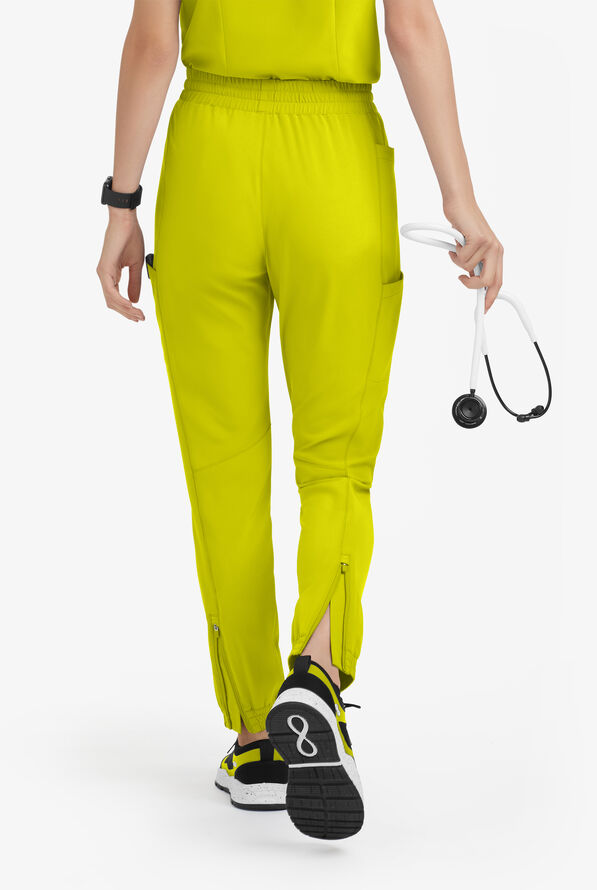 Pantal&oacute;n m&eacute;dico Easy STRETCH Kourtney estilo jogger con piernas delgadas modernas y 5 bolsillos para mujer - Petite - Cyber Lime - 4