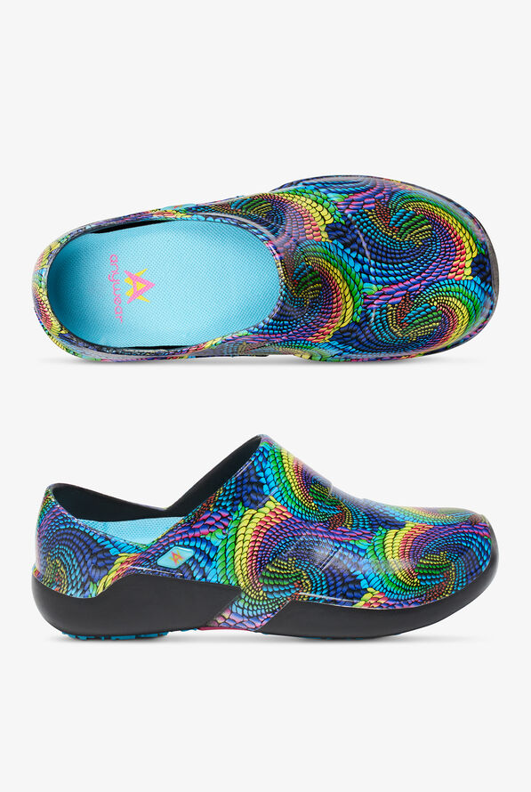 Anywear Women's Journey Electric Serpent Illusion Slip On Shoes