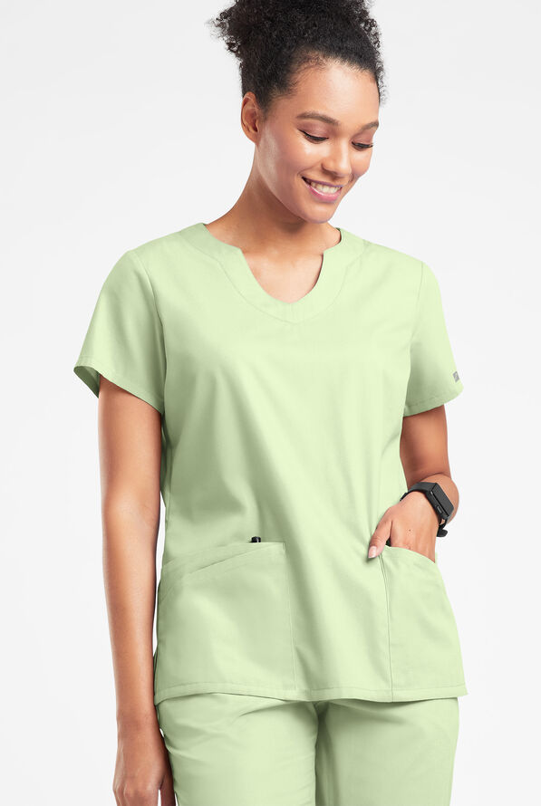 Butter-Soft Originals Women's 6-Pocket Scallop Neck Scrub Top - Spring Mint - 2