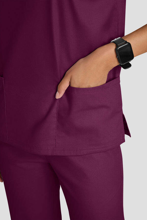 Strictly Scrubs Women's 4-Pocket Scrub Set - Wine - 4