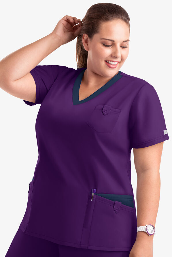 Butter-Soft Core Women's 5-Pocket Rounded V-Neck Scrub Top - Eggplant/Navy - 4