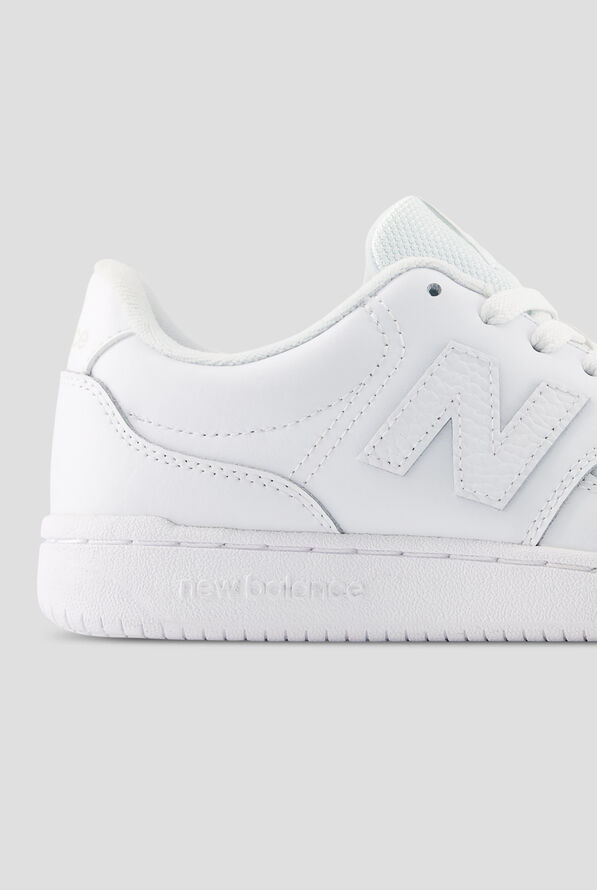 New Balance Women's White / White Athletic Lace Up Shoes - null - 4