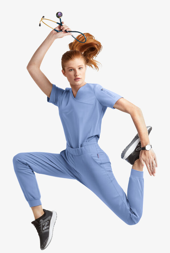 Blusa m&eacute;dica MOVEMENT by Butter-Soft Capella estilo cruzado con 5 bolsillos para mujer - Ceil Blue - 6