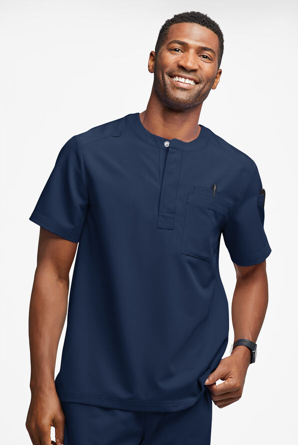 Camisa m&eacute;dica MOVEMENT by Butter-Soft Eclipse Henley con 3 bolsillos para hombre  - Navy - 2
