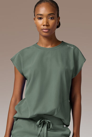 Hypothesis DM Crew Women's 2-Pocket Relaxed Crew Neck Dolman Sleeve Scrub Top