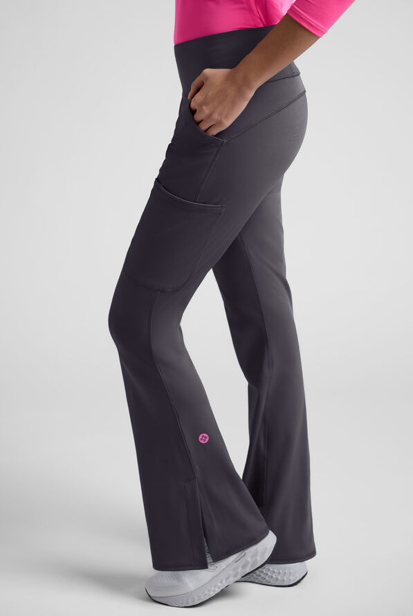 Pantal&oacute;n m&eacute;dico Med Couture Amp Knit STRETCH Petite estilo yoga con piernas acampanadas y 5 bolsillos para mujer - Pewter - 8