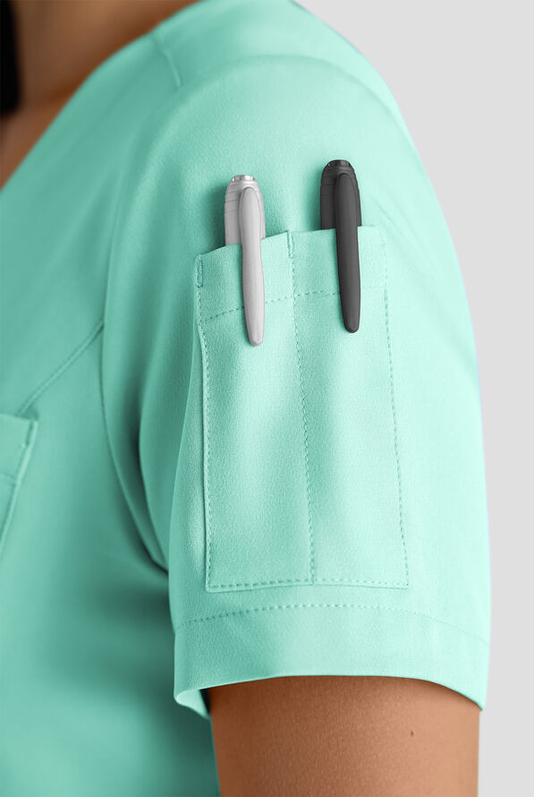 ReSurge Diamond Women's 3-Pocket V-Neck Tuck In / Wear Out Scrub Top - Jelly Mint - 5