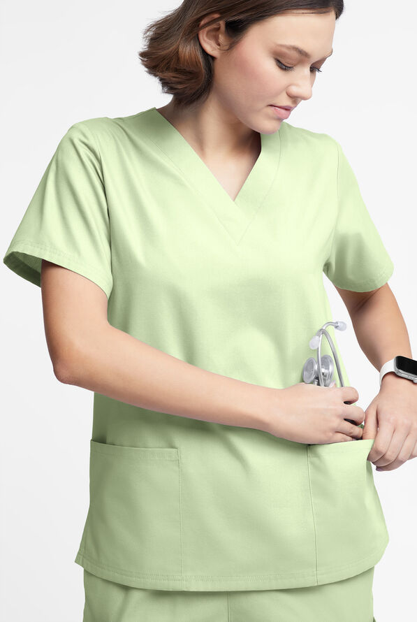 Butter-Soft Originals Women's 2-Pocket V-Neck Scrub Top - Spring Mint - 4