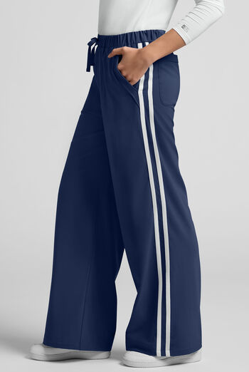 Pantal&oacute;n medico Easy STRETCH de corte holgado con piernas anchas para mujer