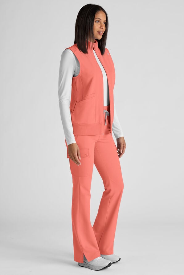 Pantal&oacute;n m&eacute;dico ReSurge Avon estilo cargo con piernas acampanadas y 7 bolsillos para mujer - Chilled Guava - 8