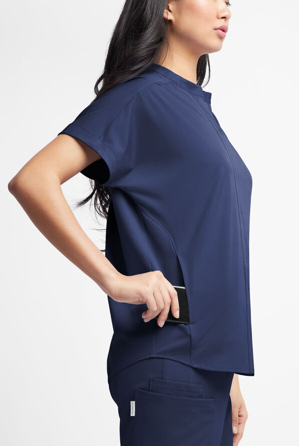 WhisperLite Women’s Aerin 3-Pocket Oversized Dolman Sleeve Scrub Top - Navy - 2