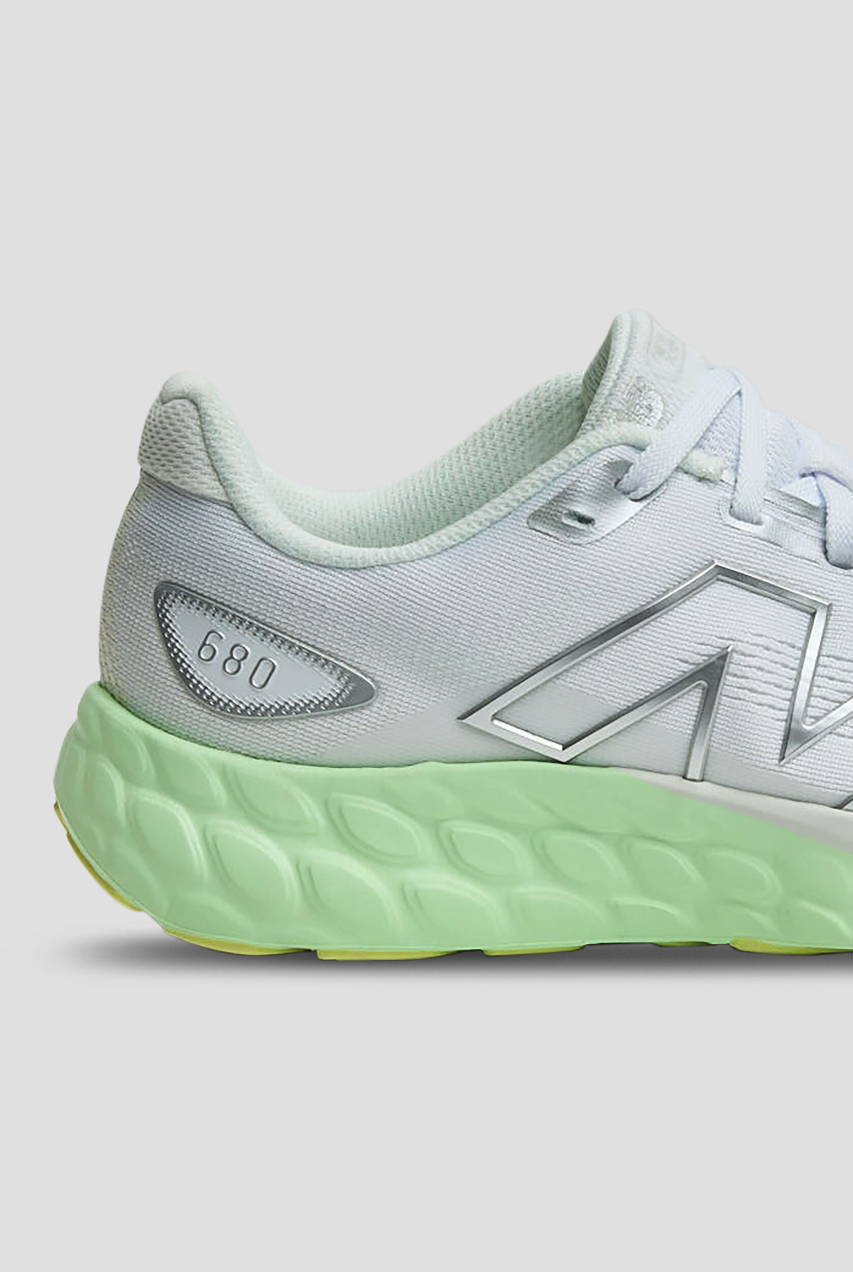 New Balance Women's Fresh Foam 680 White Reflection Melon