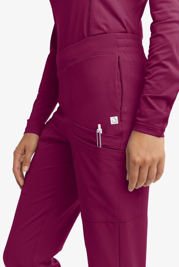 Butter-Soft Women's Cargo 8-Pocket Jogger Scrub Pants **Slightly IRREGULAR**  - Petite - Wine - 2