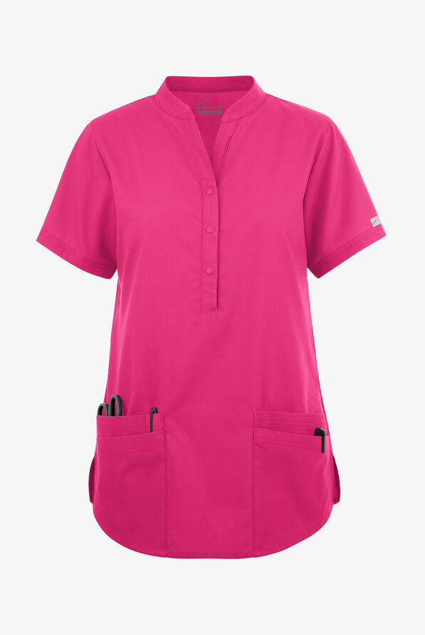 Blusa médica Butter-Soft Originals con cuello mao y 6 bolsillos para mujer - Fuchsia - 1