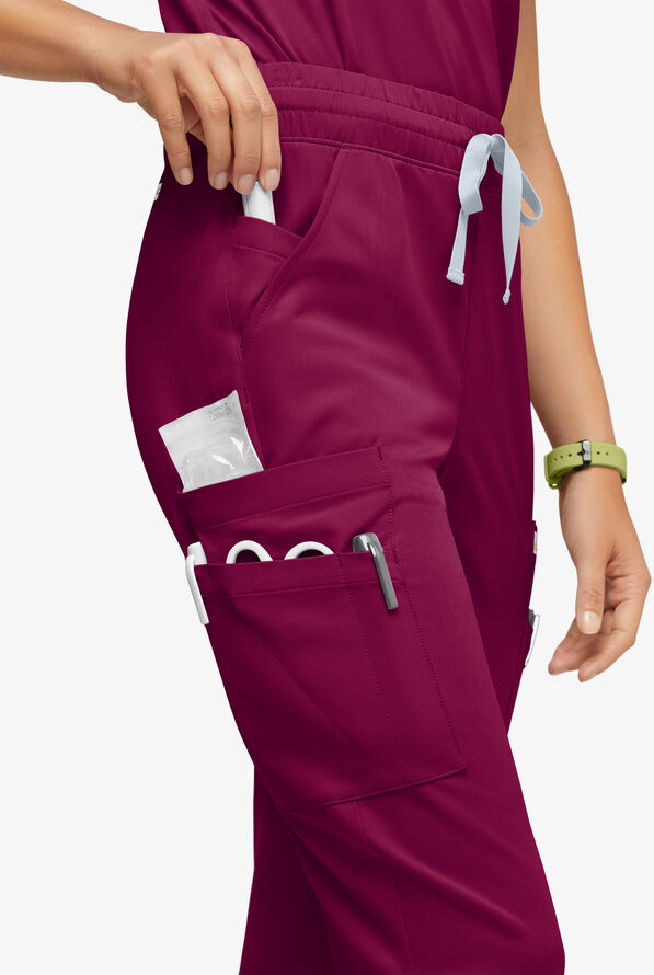 Pantalón médico ReSurge Topaz con cordón ajustable y 11 bolsillos para mujer - Wine - 3