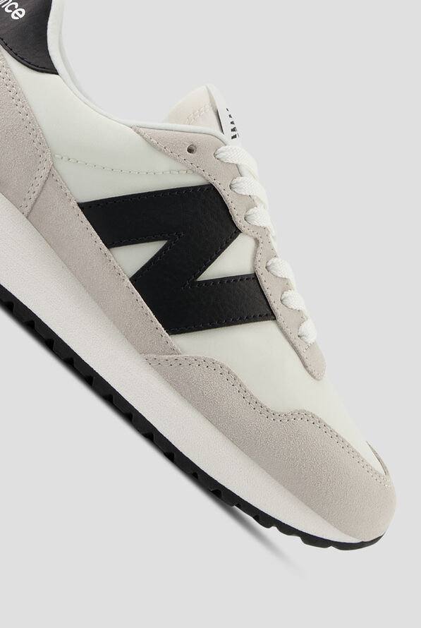 New Balance Women's S237 Sea Salt / Silver Birch / Black Athletic Lace Up Shoes - null - 3