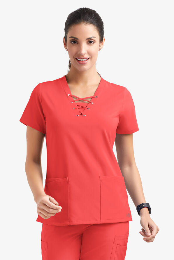 Blusa m&eacute;dica Easy STRETCH Gisele con cordones en el cuello en V y 4 bolsillos para mujer - Radiant Red - 2