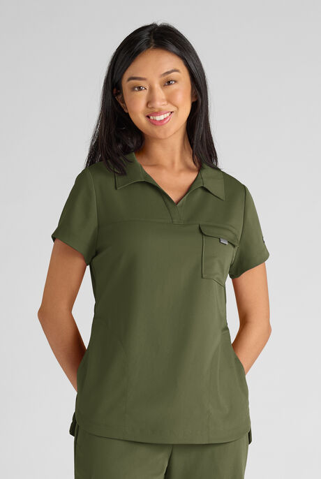 Blusa médica Grey's Anatomy by Barco Emerge Emery STRETCH con cuello en V tipo camisero y 3 bolsillos para mujer