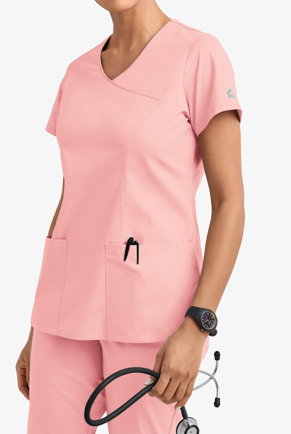 Blusa m&eacute;dica UA Butter-Soft STRETCH estilo cruzado con cuello en V y 3 bolsillos para mujer - Rose Water - 2