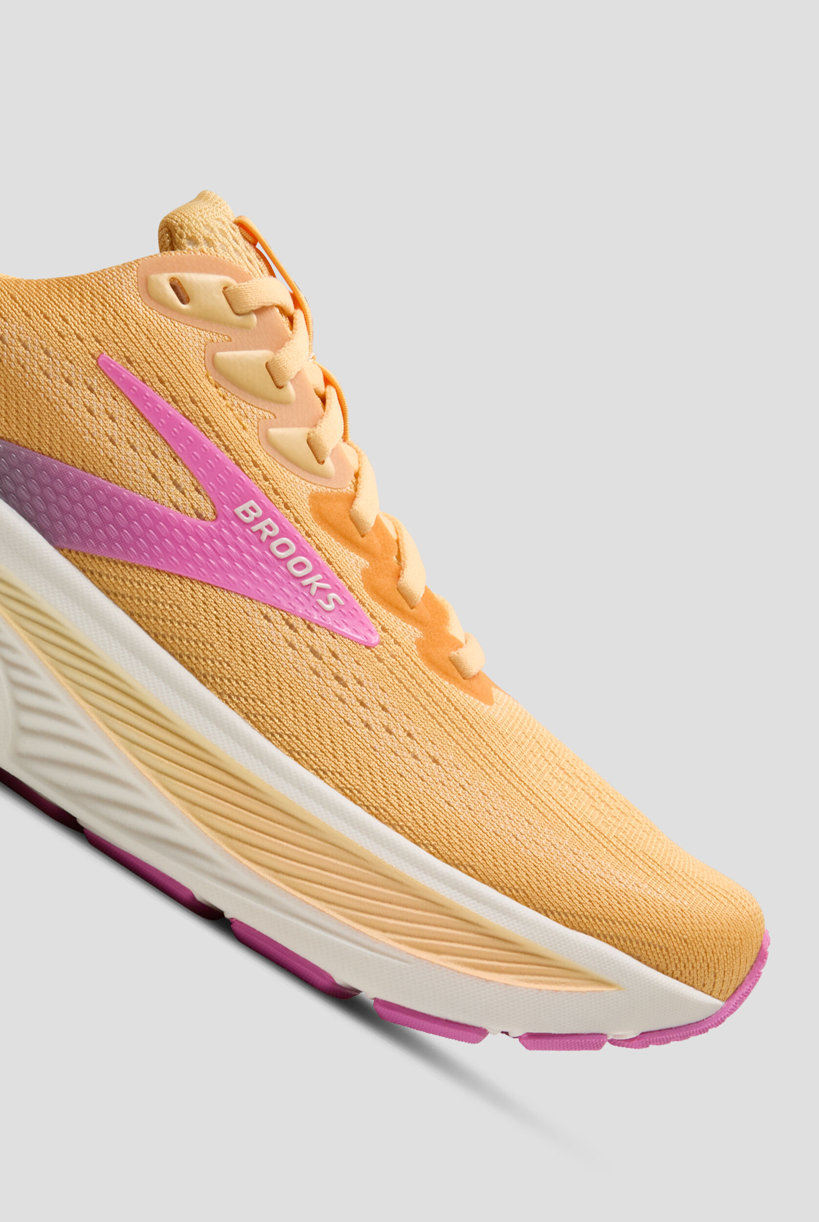 Brooks Women's Ghost 17 Apricot/Grey/Pink Athletic Lace Up Nursing