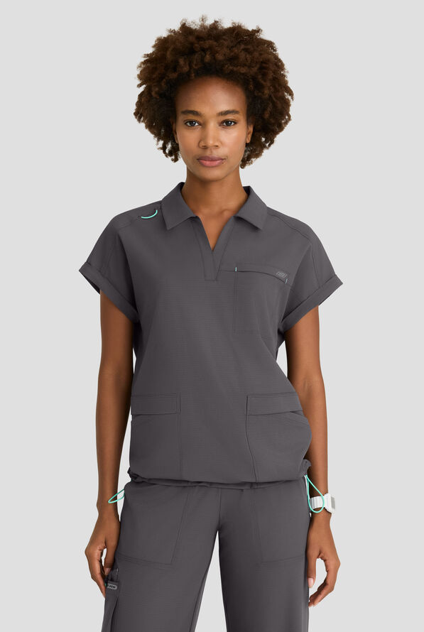 Blusa m&eacute;dica Skechers by Barco MotionTech Charlie STRETCH con mangas dolm&aacute;n y 3 bolsillos para mujer - Pewter - 2
